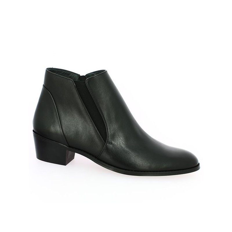 black boots woman small heel all leather 42, 43, 44, 45 Shoesissime, profile view