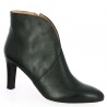 women's 42, 43, 44, 45 slit boot with pointed toe and heel, profile view