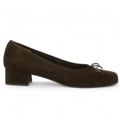 ballerine nubuck marron grande taille femme petit talon Shoesissime, vue coté