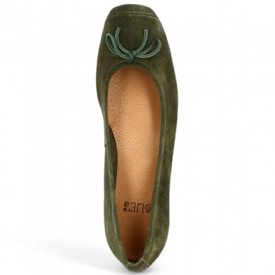 ballerina with small khaki green velvet heels large Shoesissime women's size, top view