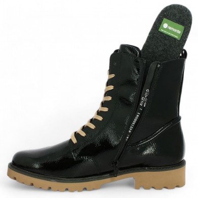 Women's 42, 43, 44, 45 Shoesissime black patent lace-up boots with removable soles, interior view