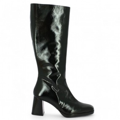 Shoesissime large black patent women's platform boot, side view