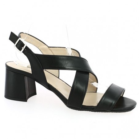 Black leather heel sandal, large size, profile view